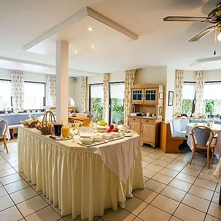 Schweizerhof Hotel Heubach (Baden-Wurttemberg)